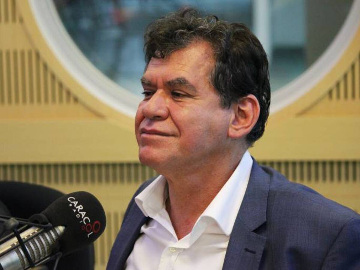 El ELN entendió el mensaje del domingo del plebiscito: León Valencia