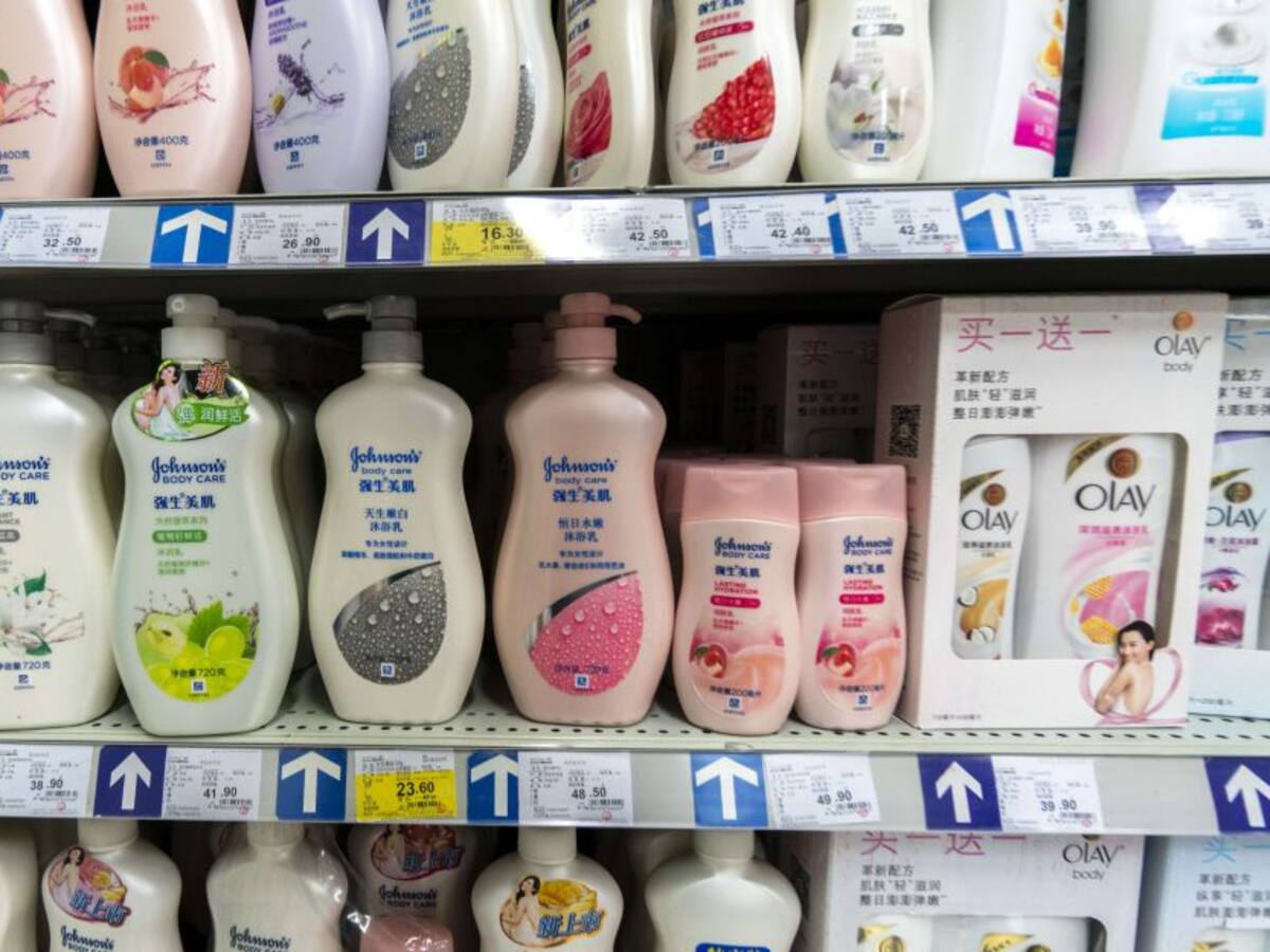 J&J retira cremas solares por tener elemento cancerígeno