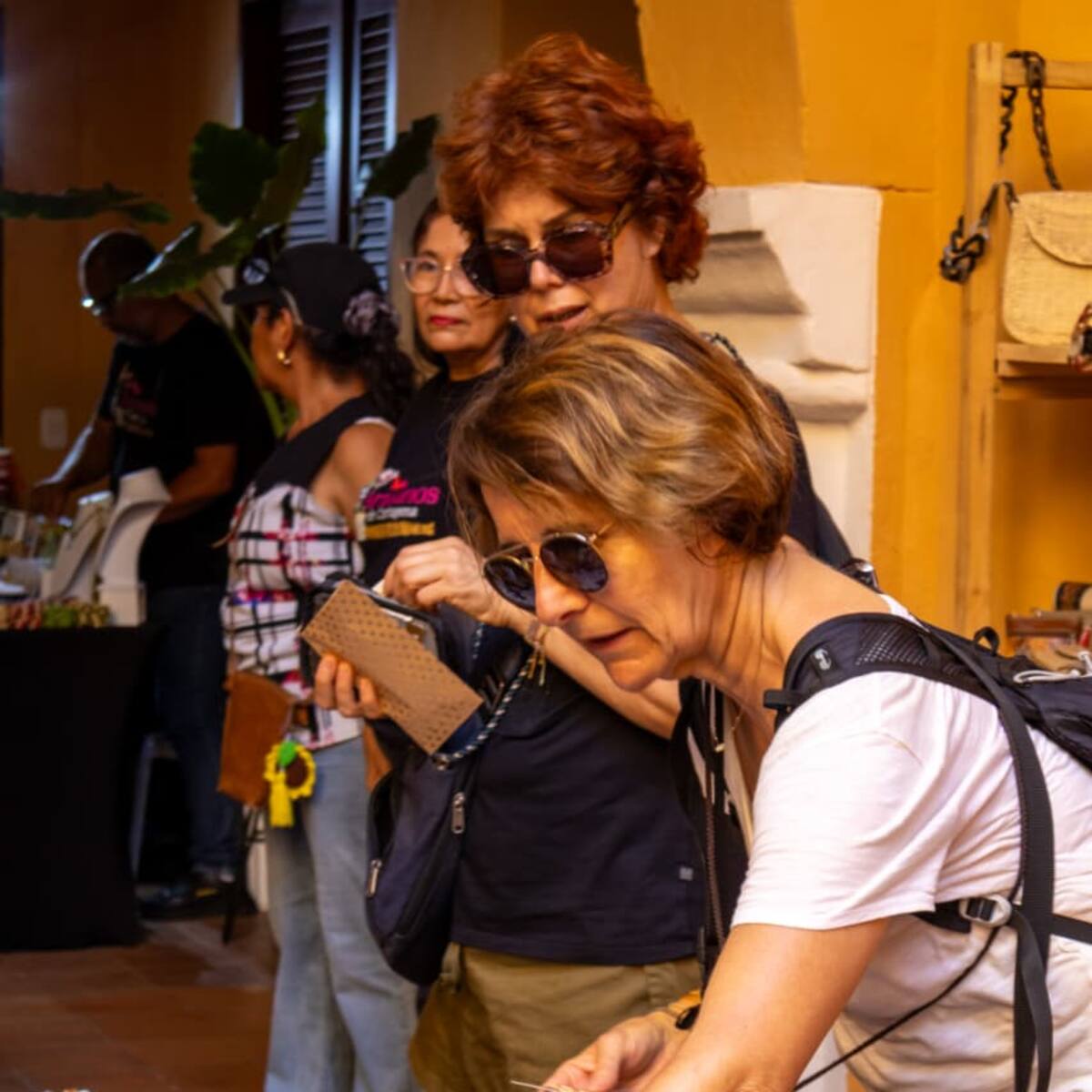 Alcaldía Mayor de Cartagena invita a visitar la exposición artesanal en Casa Bolívar