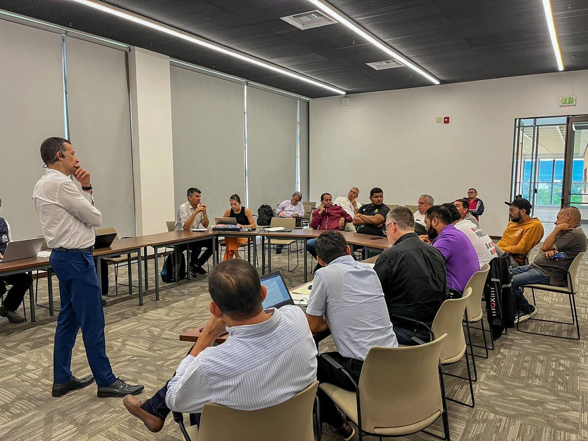 Girón suspende restricción para circular con parrillero en motocicleta