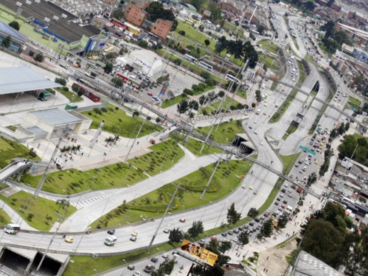 ¿Pueden los esquemas del vicepresidente usar carriles de TransMilenio?