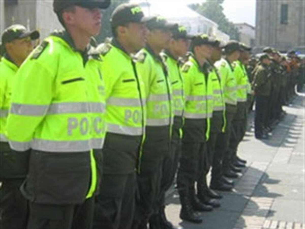 Policía anuncia intervención en estaciones y portales de Transmilenio