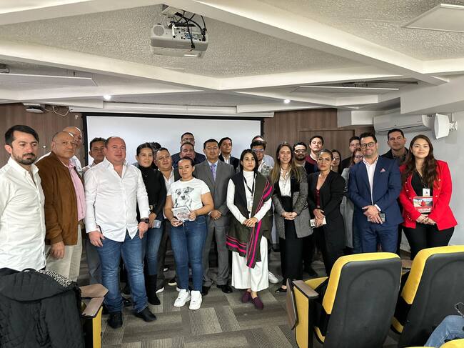 Comisión que busca solución al paro minero en Norte de Santander / Foto: Cortesía