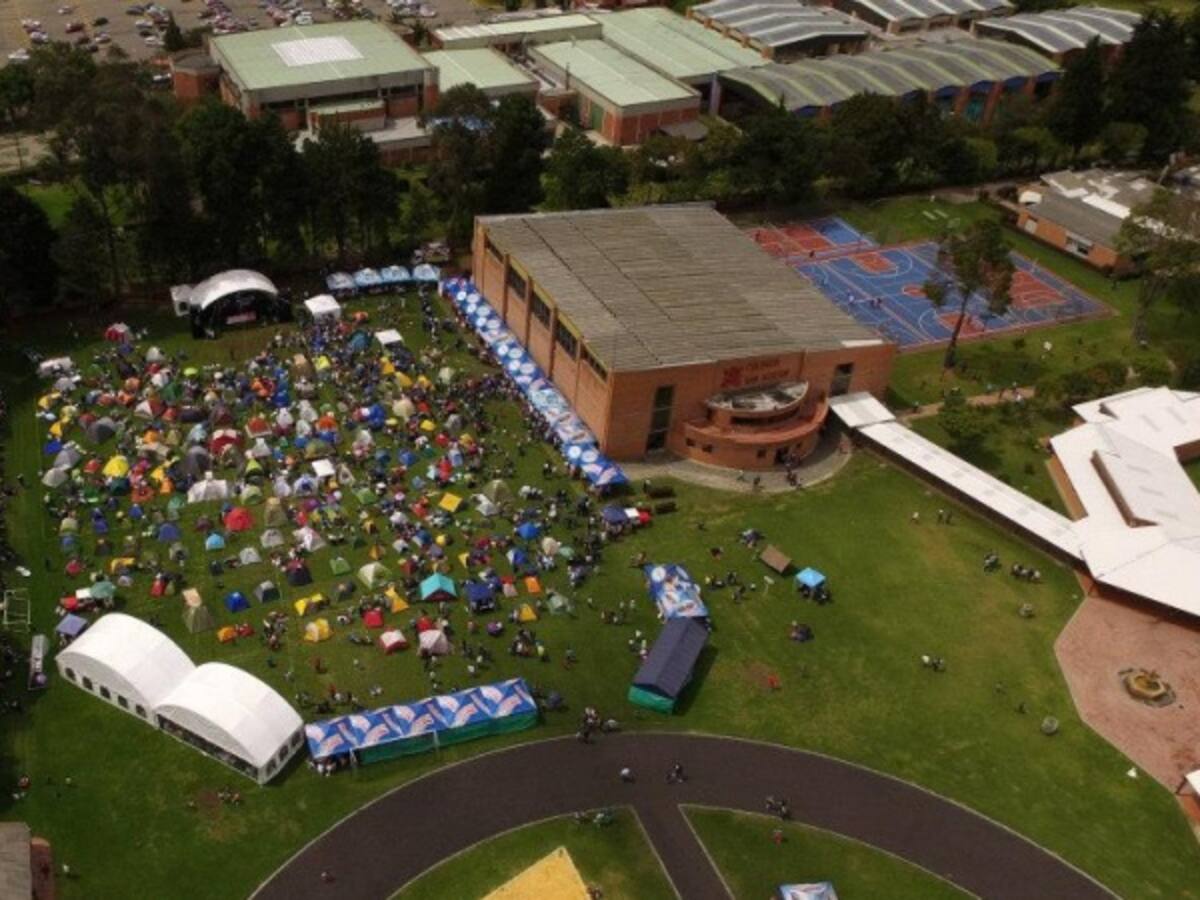 Crece escándalo por presunto abuso sexual en colegio San Viator