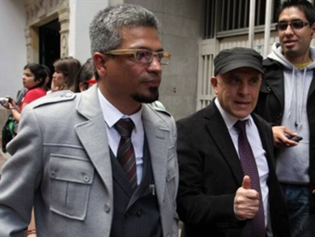 Abren indagación disciplinaria a juez que celebró primera unión homosexual