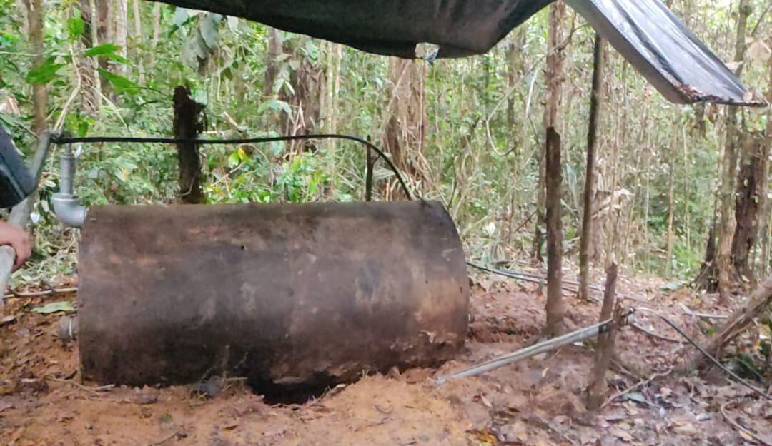 Desmantelan refinería ilegal en el Putumayo