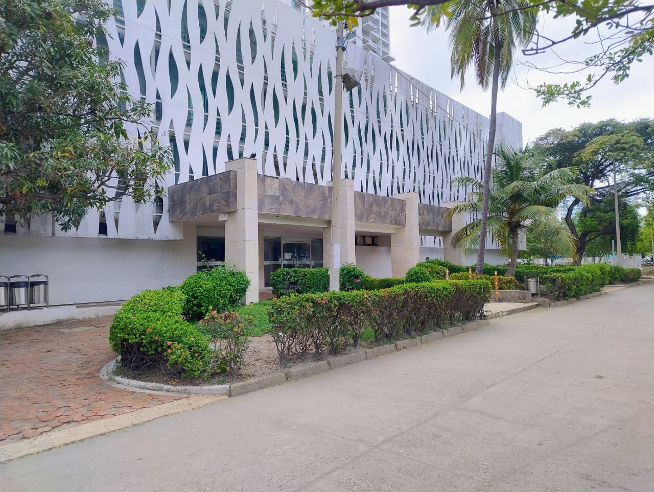 Nuevo Hospital de Bocagrande. // Caracol Radio Cartagena