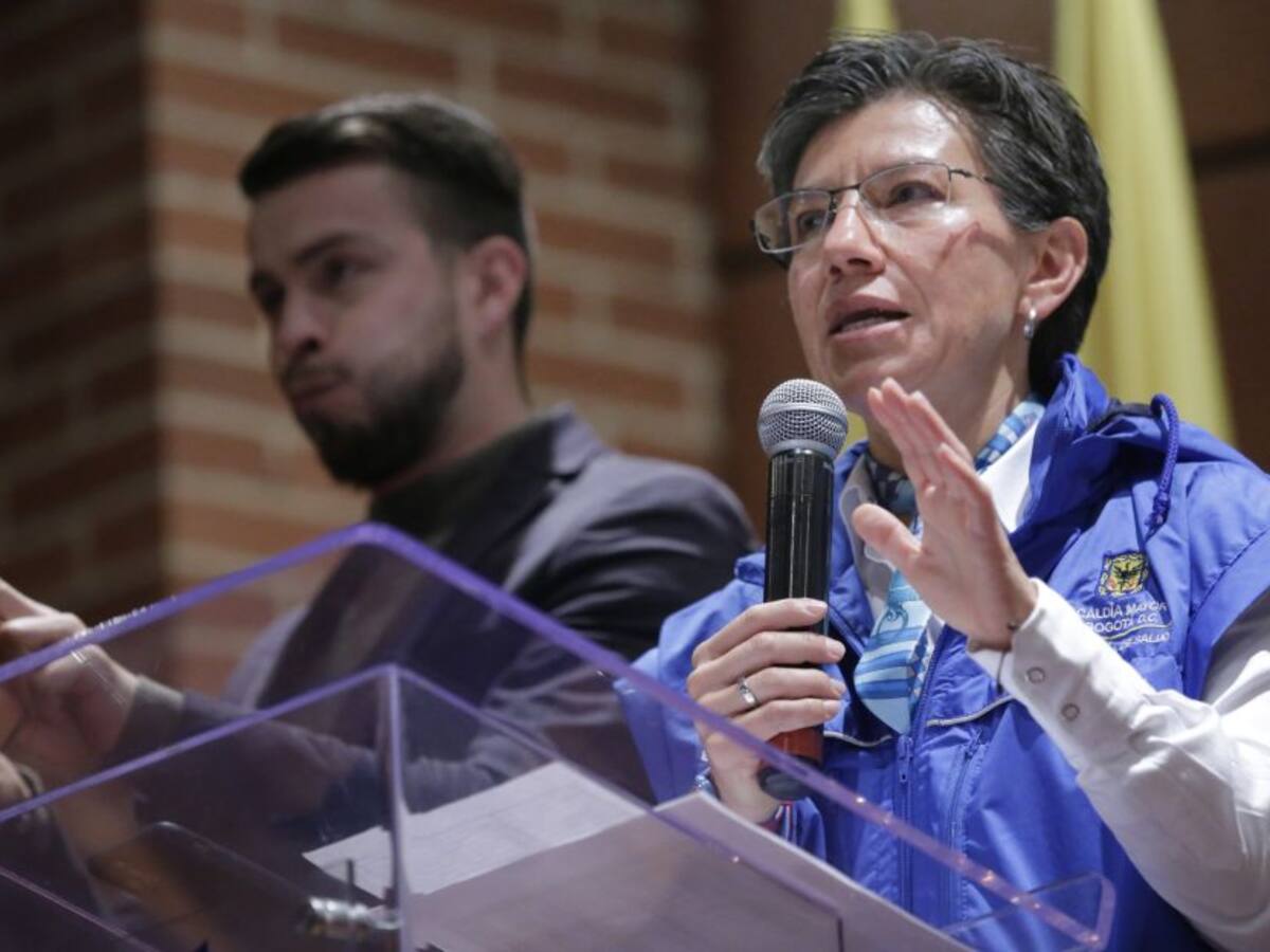 A Bogotá no le corresponde encargarse de los venezolanos: Claudia López