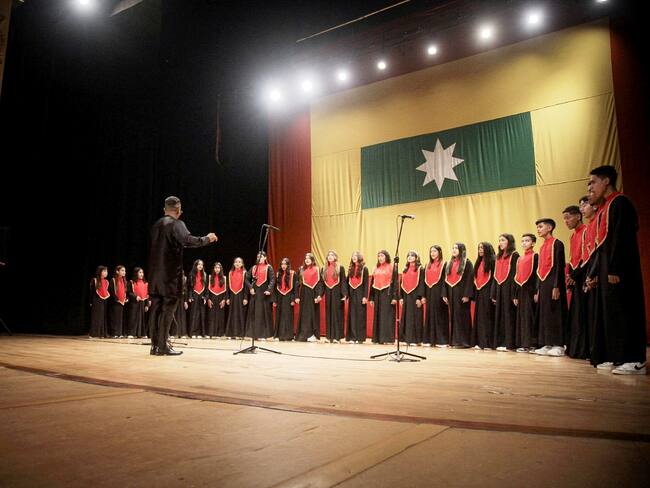 Culminó en el Teatro Adolfo Mejía el XIV Festival de Coros y Música Sacra