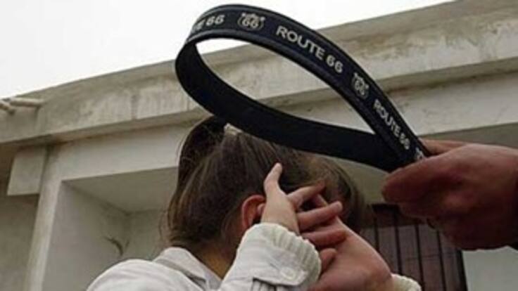 La pobreza y la violencia agreden a los niños de Colombia