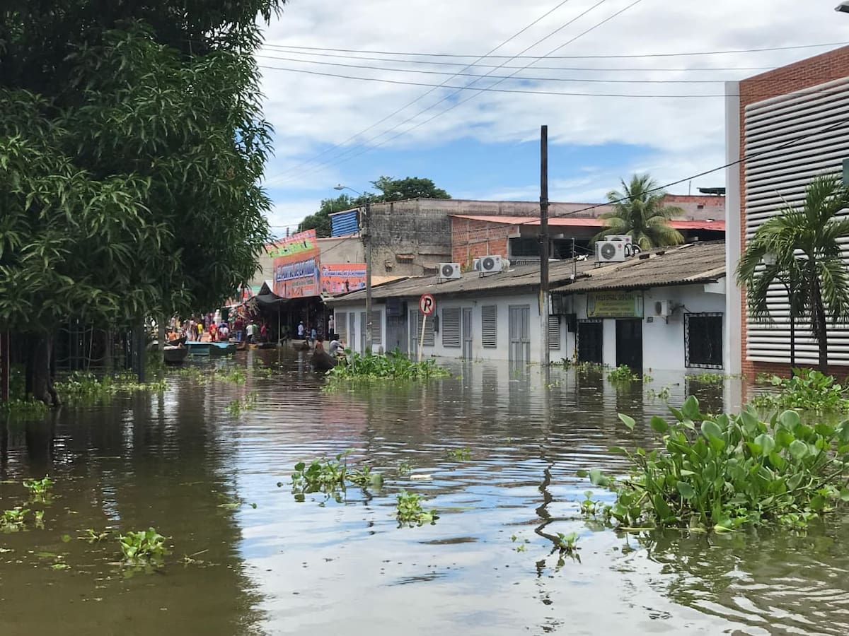 En Sucre más de 600 familias damnificadas por inundaciones recibirán pago de $500 mil pesos