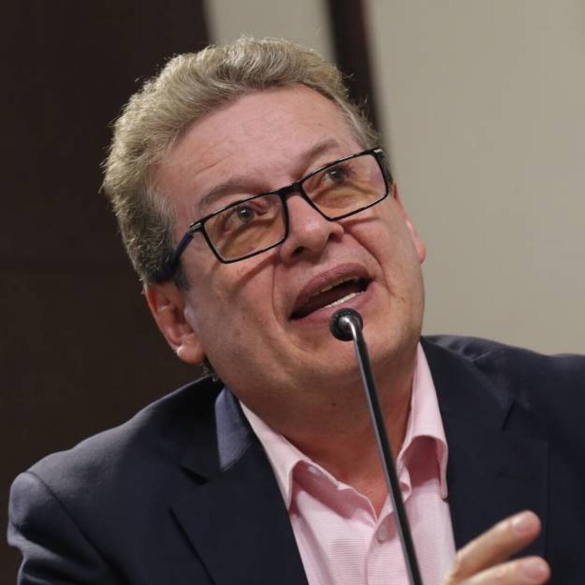 “No descansaremos hasta que todos salgan de la cárcel”: Alirio Uribe a Primera Línea