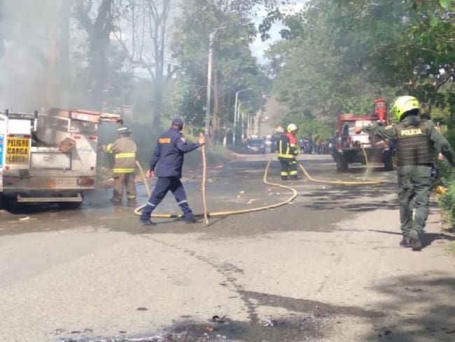 Hombres armados incineraron vehículo de Afinia en el sur de Córdoba