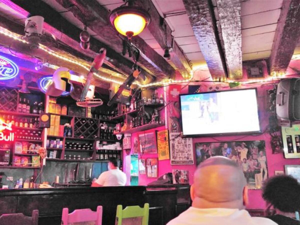Hasta las 3 a.m. quedó la rumba en el Centro Histórico de Cartagena