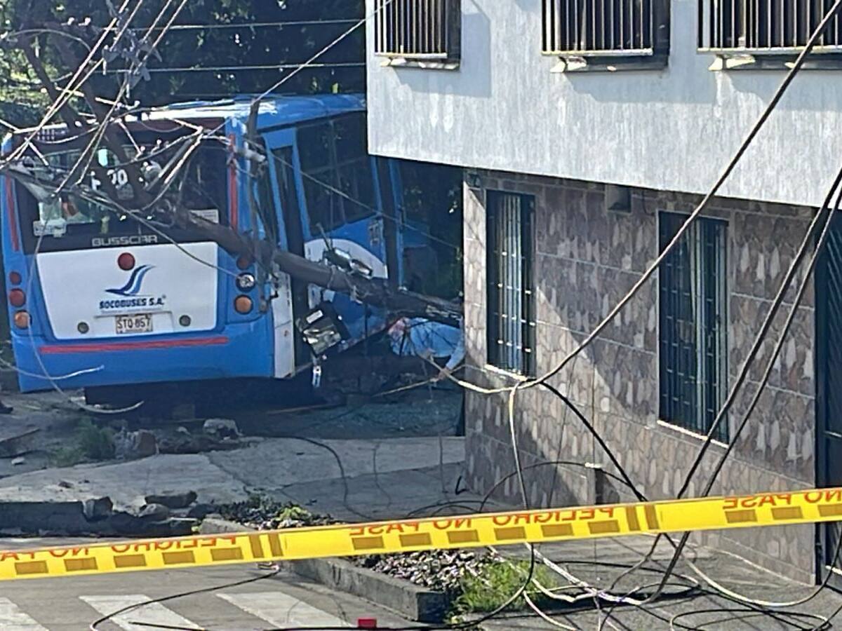 Por fallas técnicas una buseta causó la muerte de un peatón en Manizales