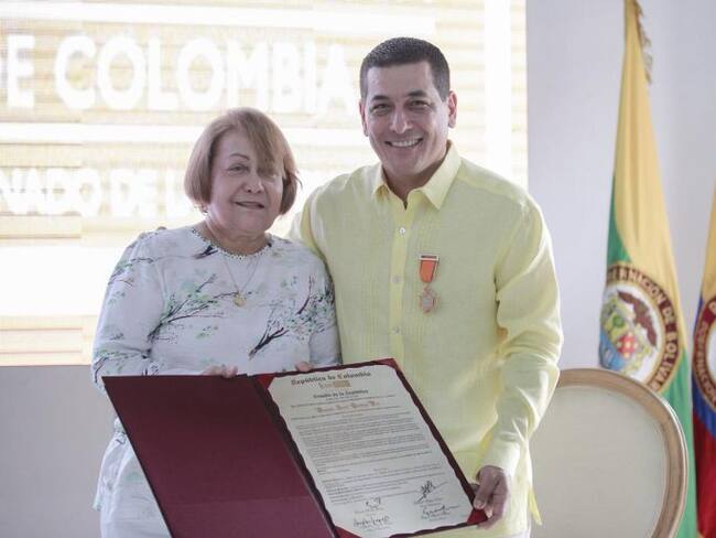 Congreso de la República condecora al Gobernador de Bolívar