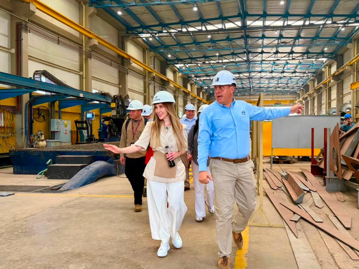 Cotecmar destaca gestión de la ministra Diana Morales por la industria naval del país