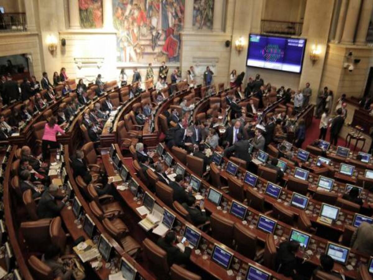 La posesión de magistrados de la JEP es legítima: Mirtha Patricia Linares