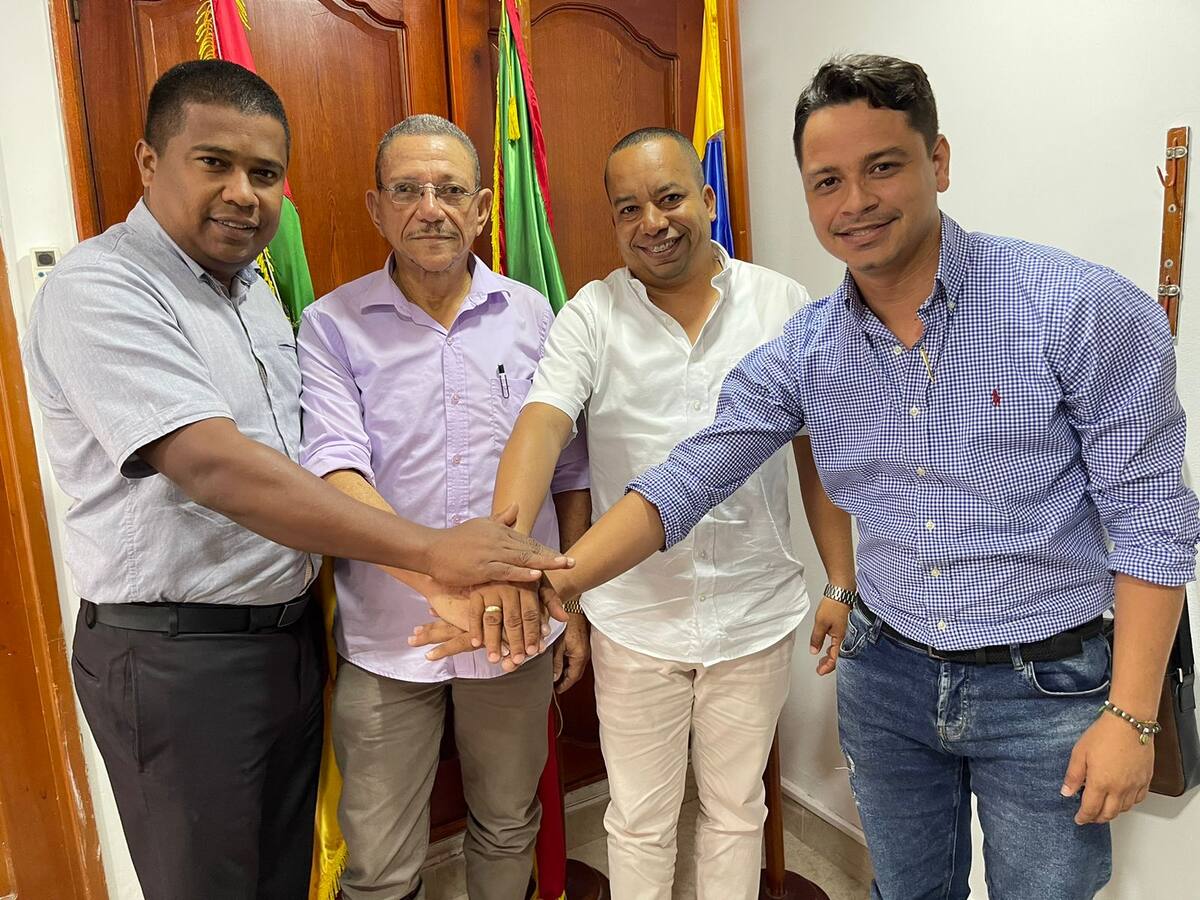 Alcaldes de Clemencia, Santa Catalina, Santa Rosa y Villanueva se unen por el agua potable