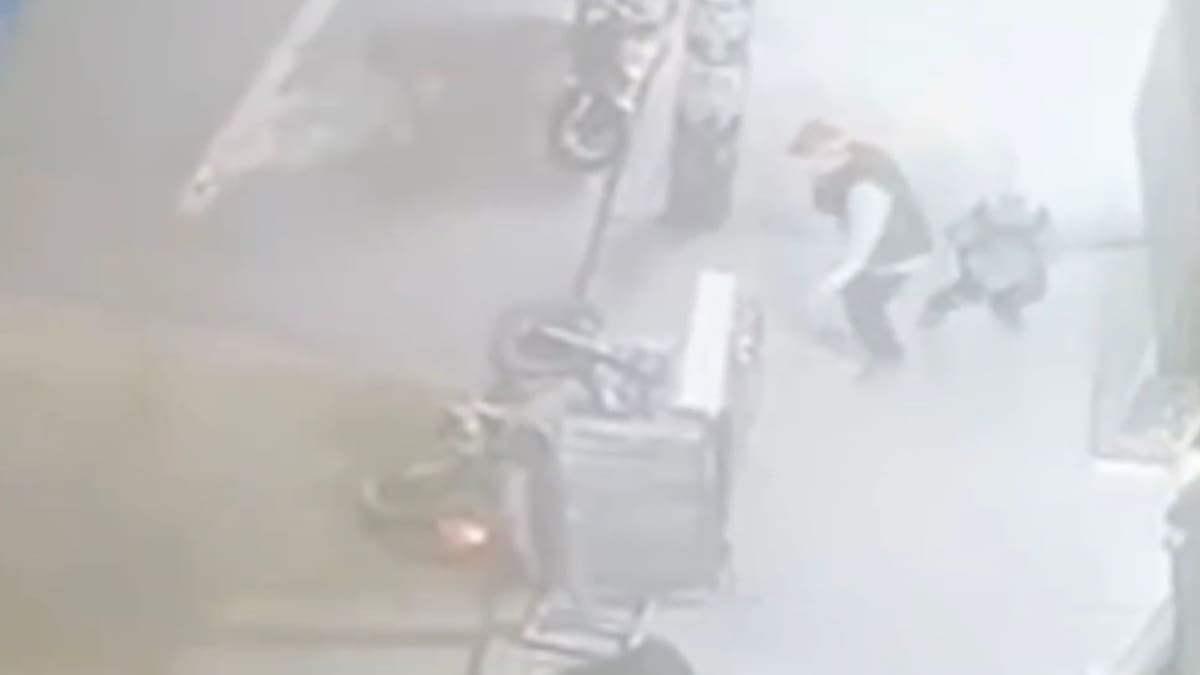 Dos agresiones por una gorra en Bogotá: un hombre fue atacado con arma de fuego y otro con machete