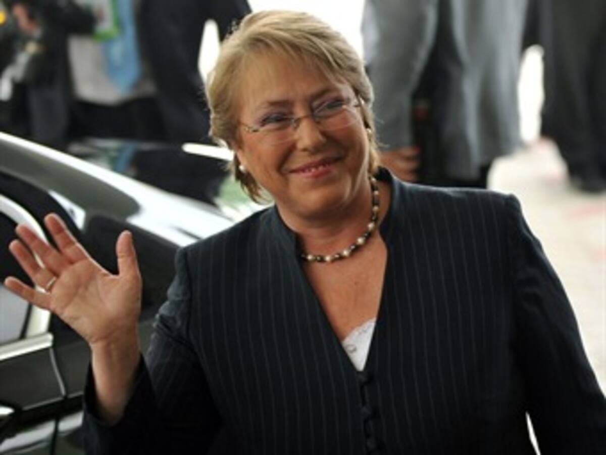 Me siento comprometida con mi país y por eso he decidido volver: Michelle Bachelet