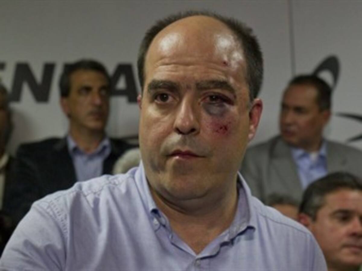 Estados Unidos "muy preocupado" por enfrentamientos violentos en Asamblea venezolana