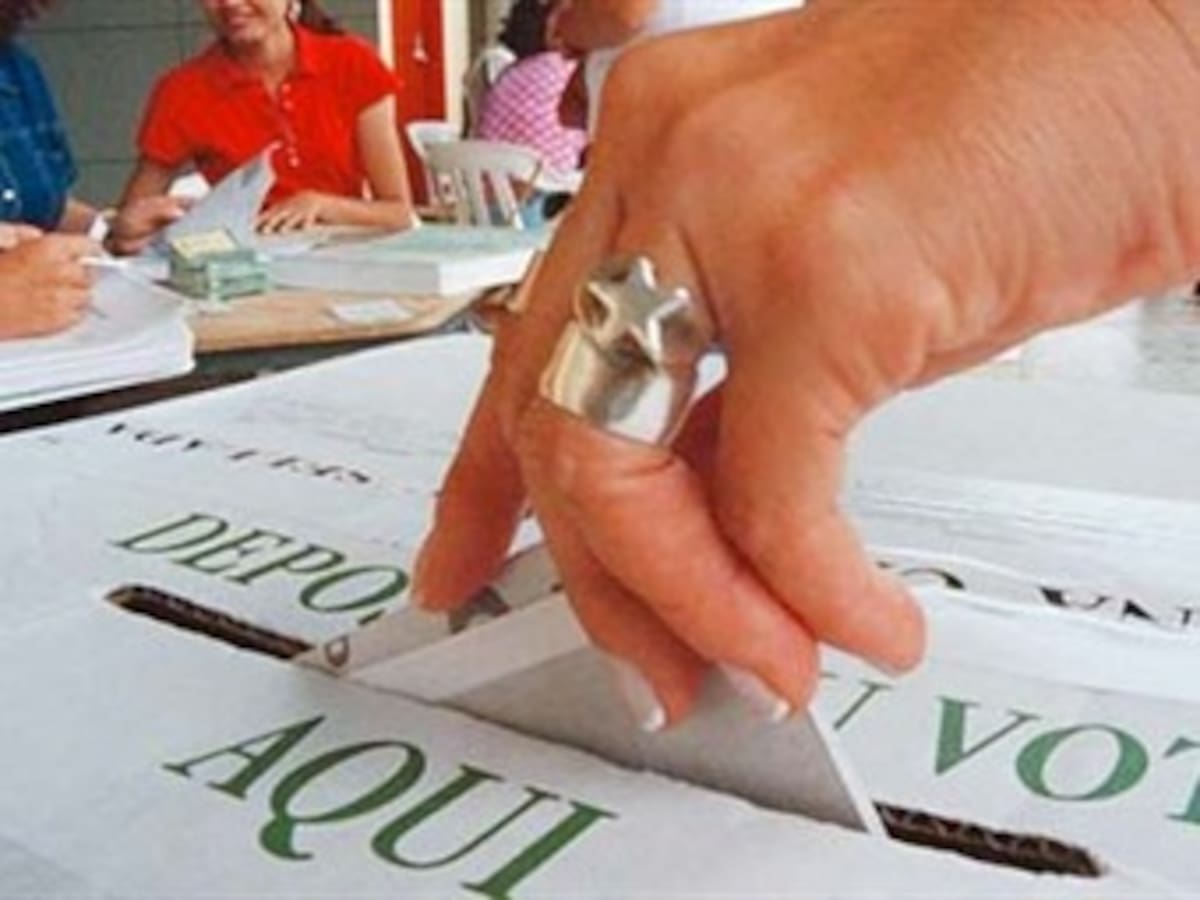Hoy será el sorteo de posición de logos en tarjeta electoral de 2014