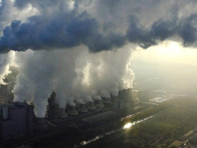 Un informe de la calificadora de riesgos Moody’s asegura que algunos países de la región están manejando las emisiones sin que sean un problema.