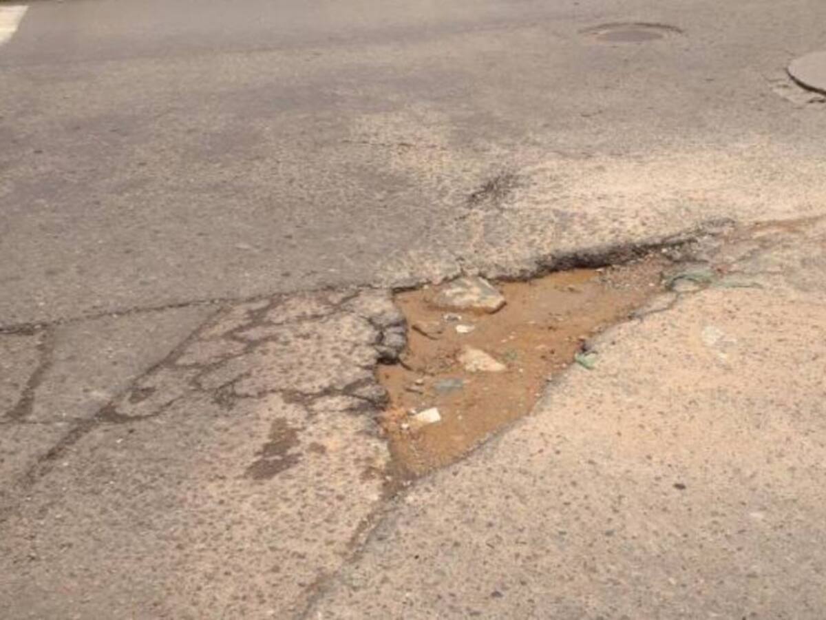 Nuevos cierres viales por reparcheo de huecos