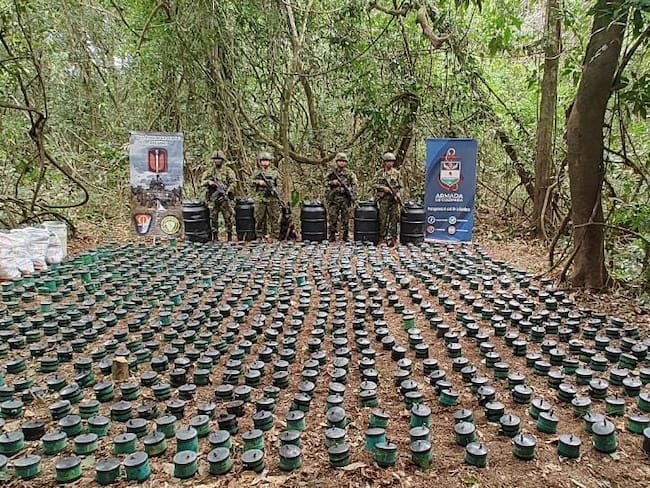 Los artefactos explosivos al parecer pertenecían a grupos armados ilegales que delinquen en la zona del Caquetá y Putumayo.