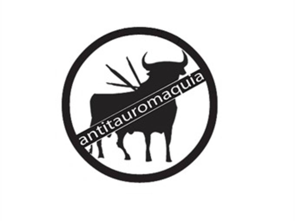 Los defensores de animales franceses, indignados por el aval a la tauromaquia