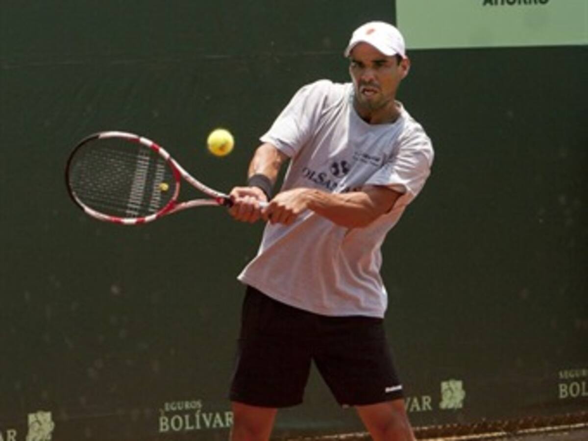 Falla comenzó con triunfo el Seguros Bolívar Open de tenis de Cali