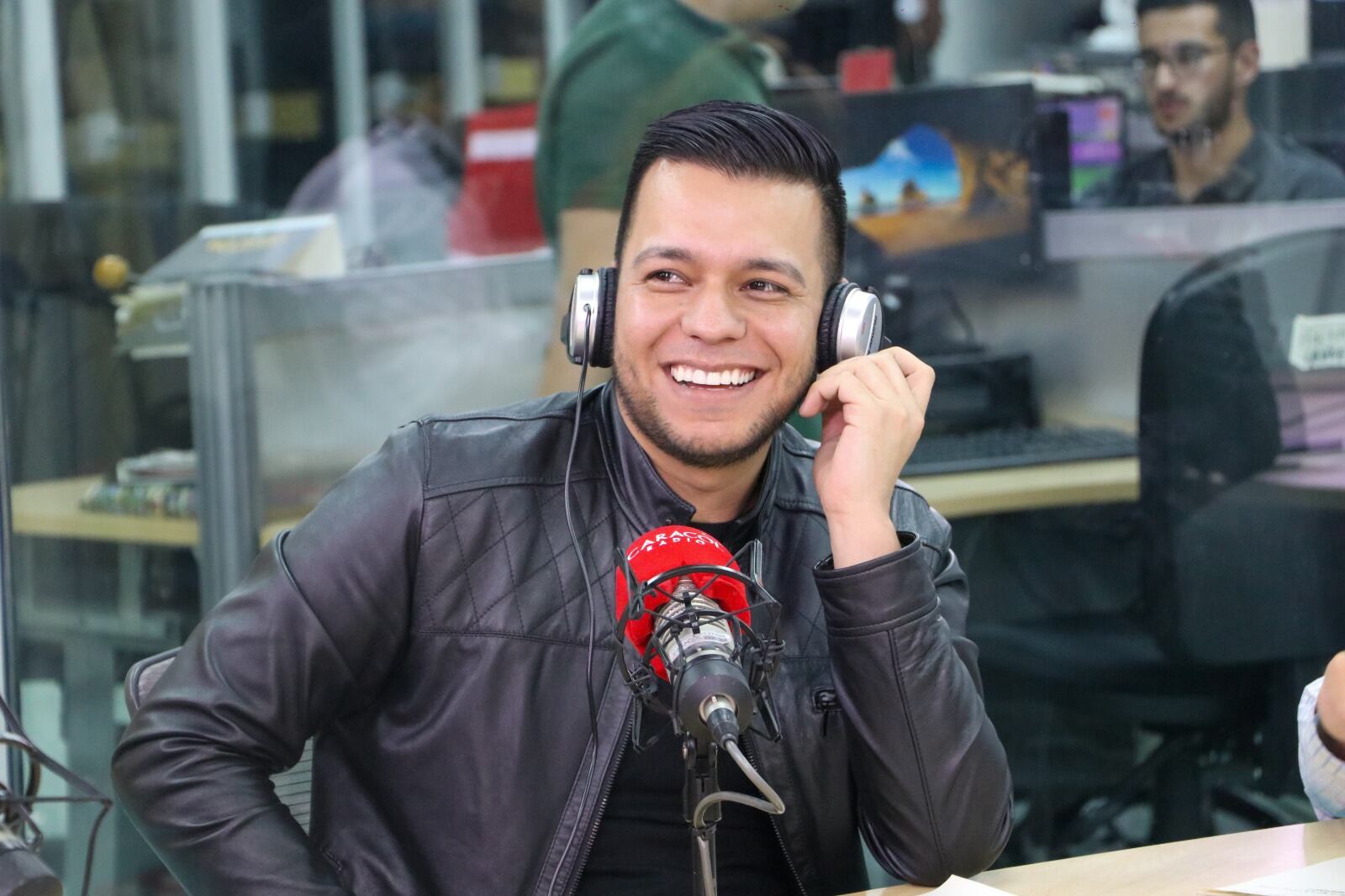 Jota Pe Hernández en 'Sin Anestesia' de La Luciérnaga de Caracol Radio y Red+ Noticias