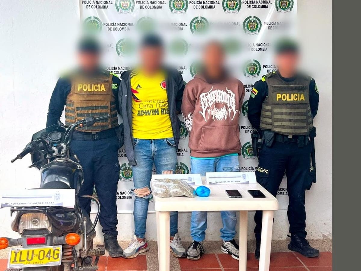 Una bolsa amarilla los delató: cayeron dos hombres con droga en Magangué
