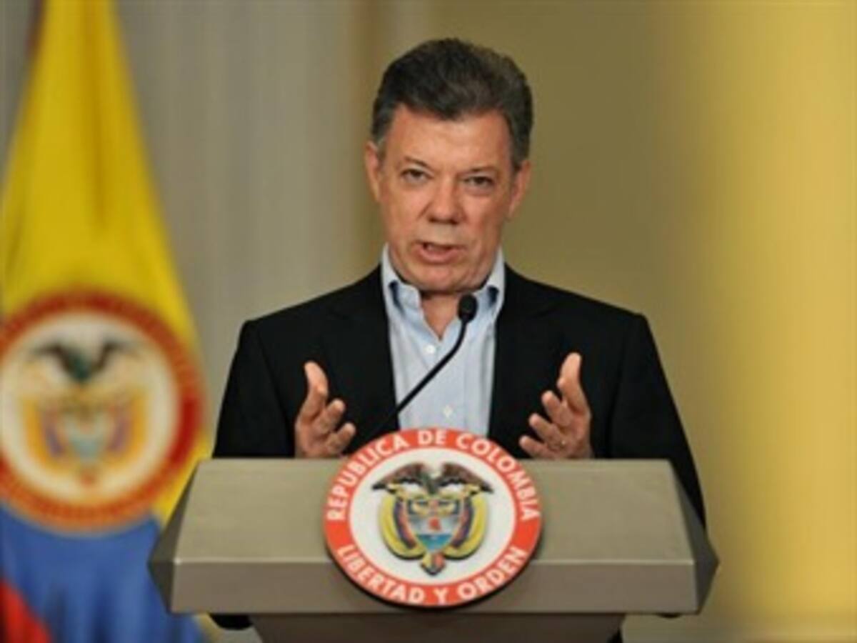 Santos admite que lograr acuerdos en diálogos de paz "es difícil"