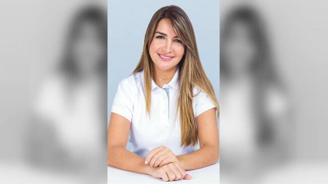 Del 14 de febrero al 20 de junio de 2017, Nadia Blel acumuló nueve reuniones plenarias en las que se votaron proyectos de ley sin que ella participara. Foto: En Twitter: @nadiablel