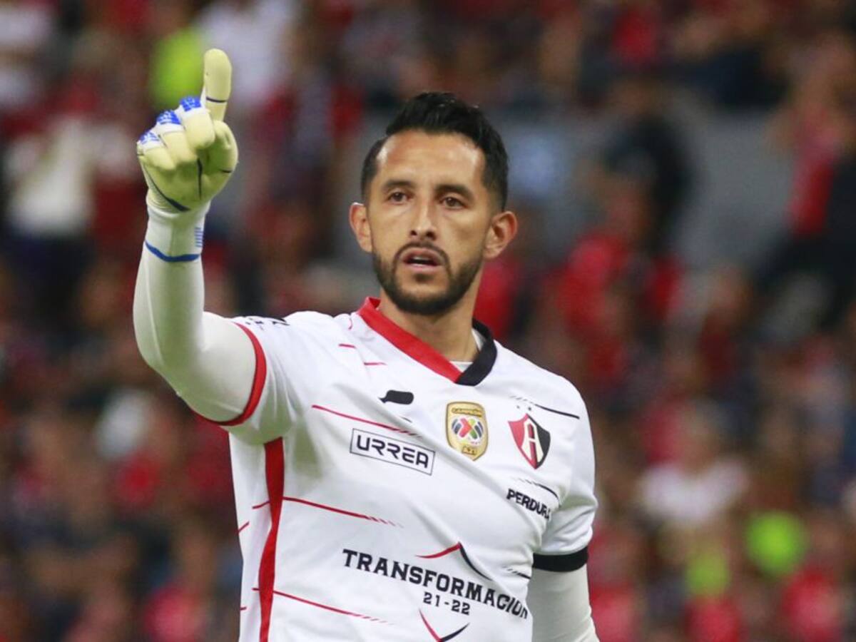 Camilo Vargas, elegido el jugador más valioso de la Liga MX