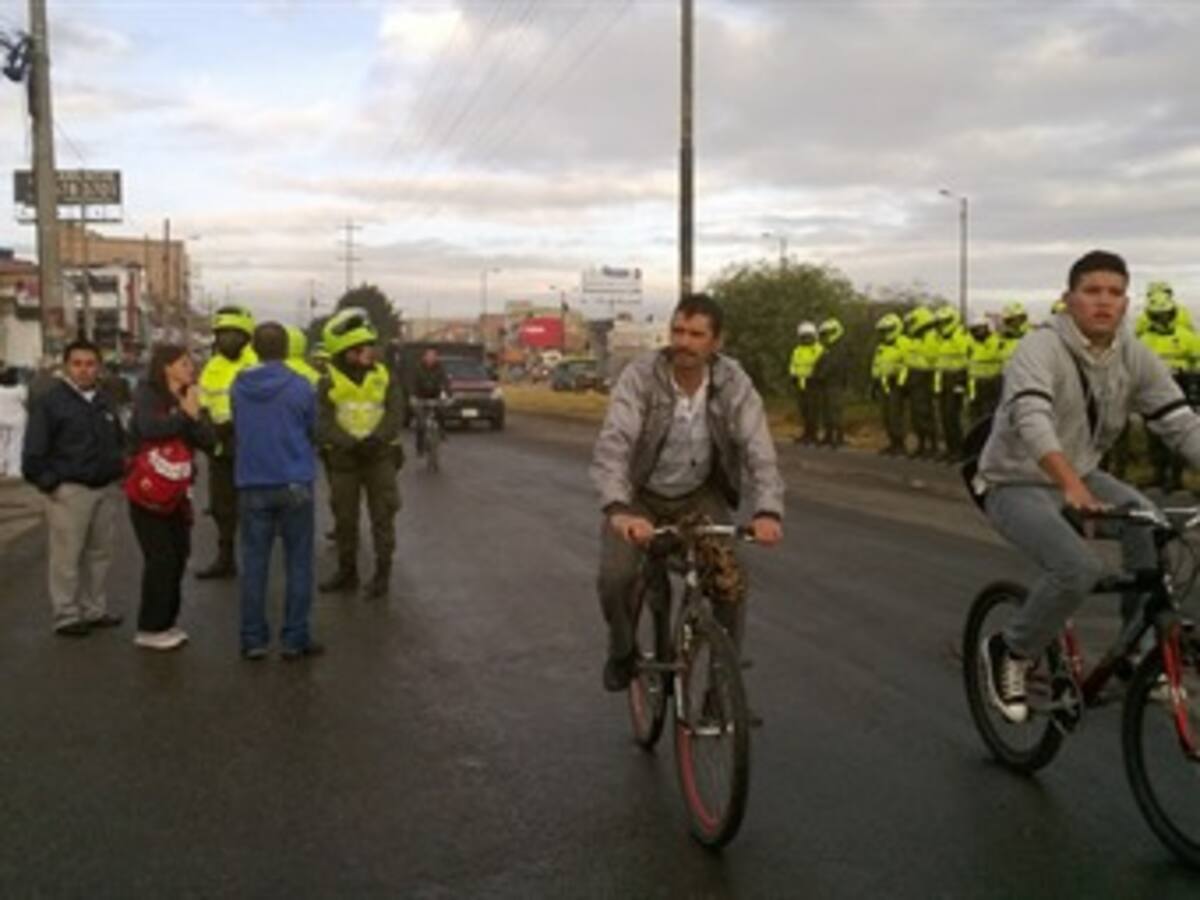 Hay mayores refuerzos de Policía en Soacha, Sibaté y Fusagasugá: coronel Fernando Torres