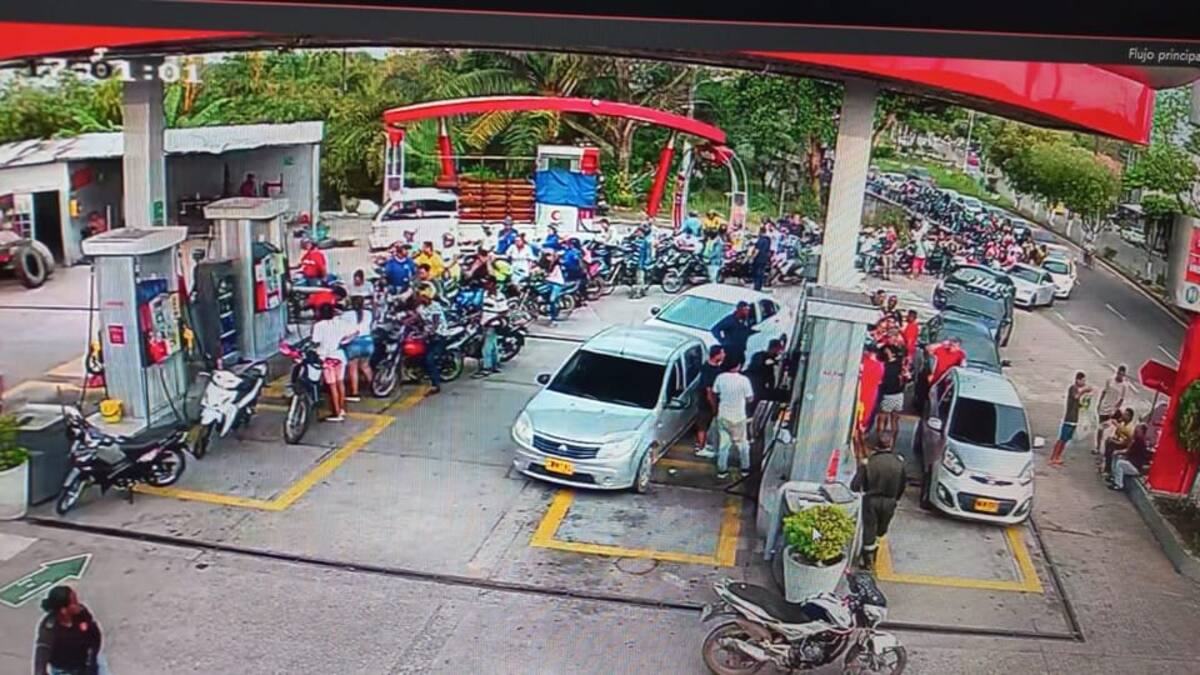 Piden activar plan de contingencia por desabastecimiento de gasolina