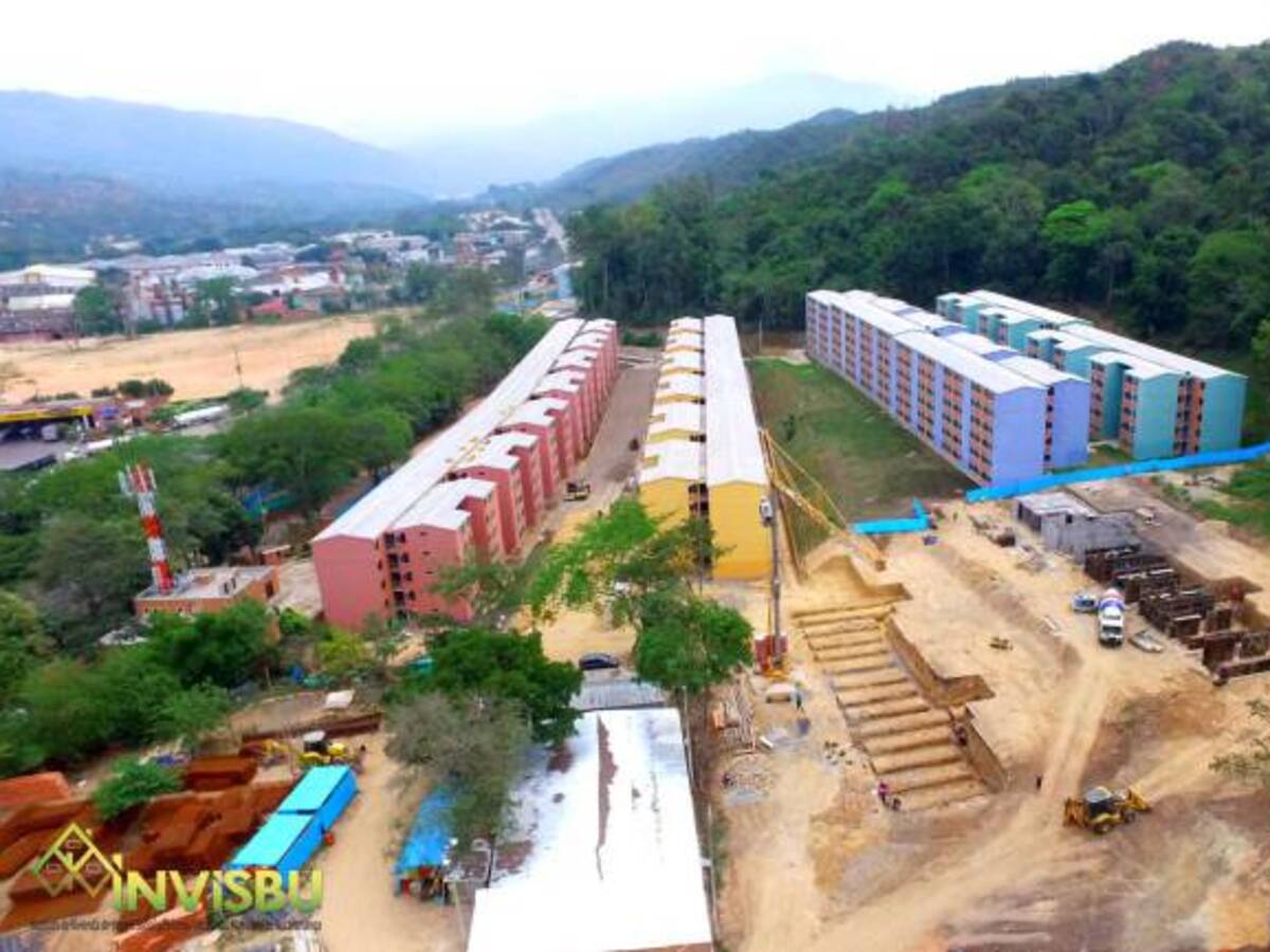 Atacan a cuchillo a mujer en su casa y delante de sus hijas