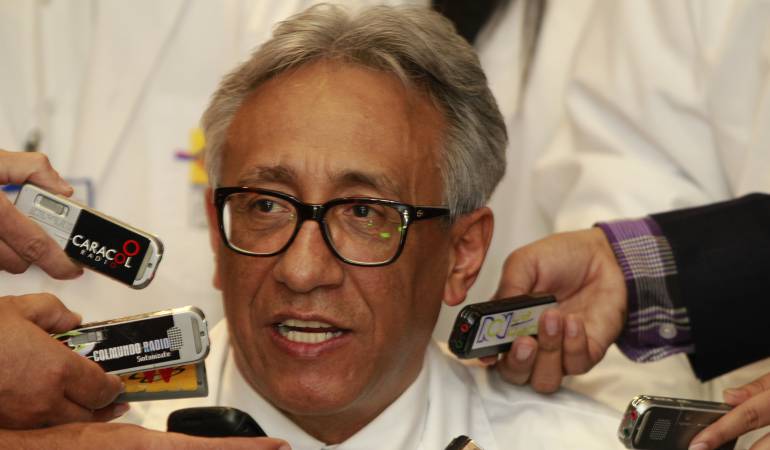 El director del Instituto Nacional de Medicina Legal, Carlos Eduardo Valdés.