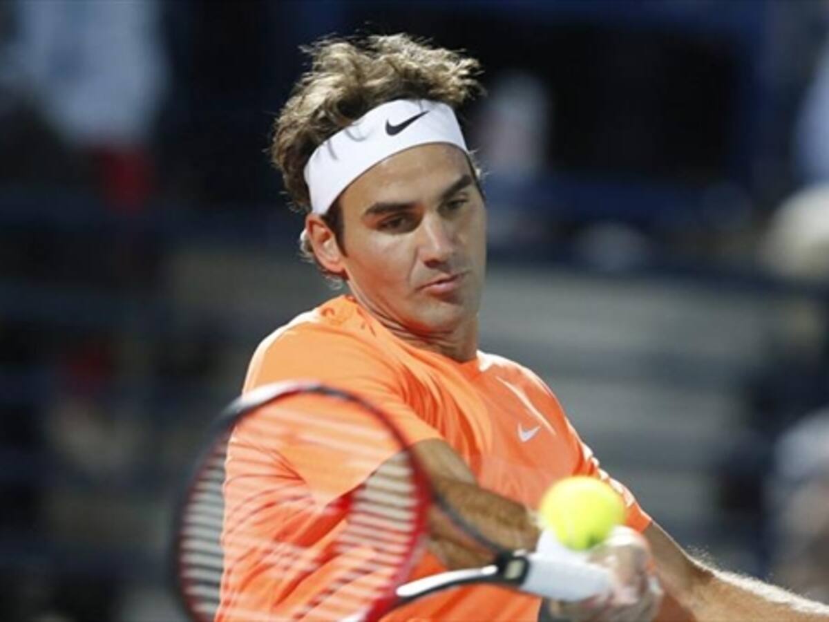 El suizo Federer vence a Djokovic y se queda con el torneo de Dubai