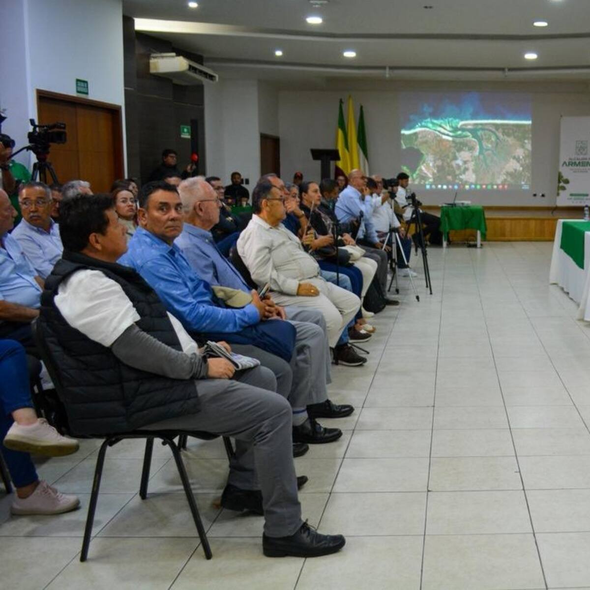 Alcalde de Armenia socializó proyectos para la ciudad: habrá nuevo sistema de movilidad y agua