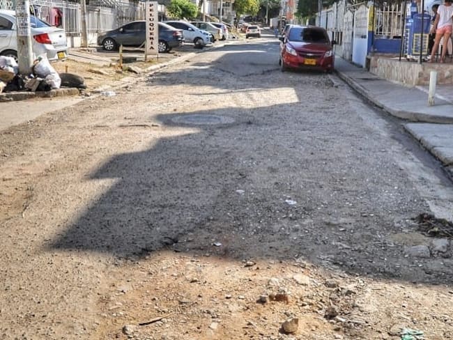 Vecinos de la urbanización La India, sector 13 de junio, piden pavimentación de su calle