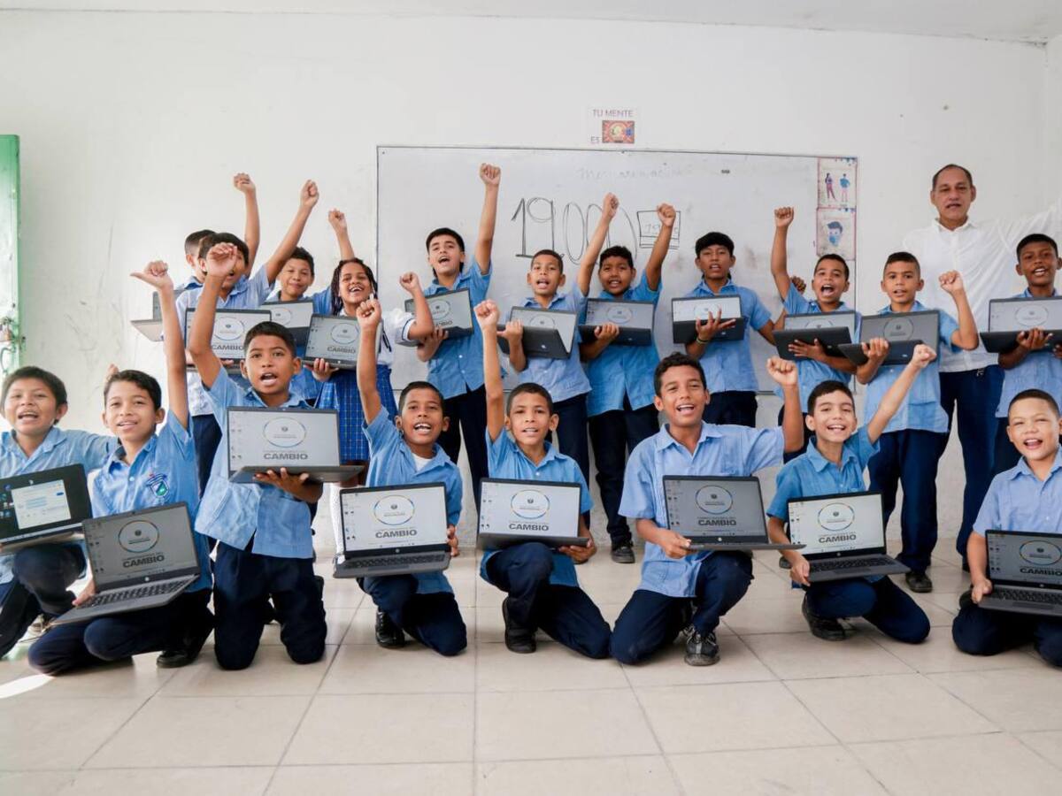 El Magdalena supera la media nacional con la entrega de 19 mil computadores a 175.000 estudiantes
