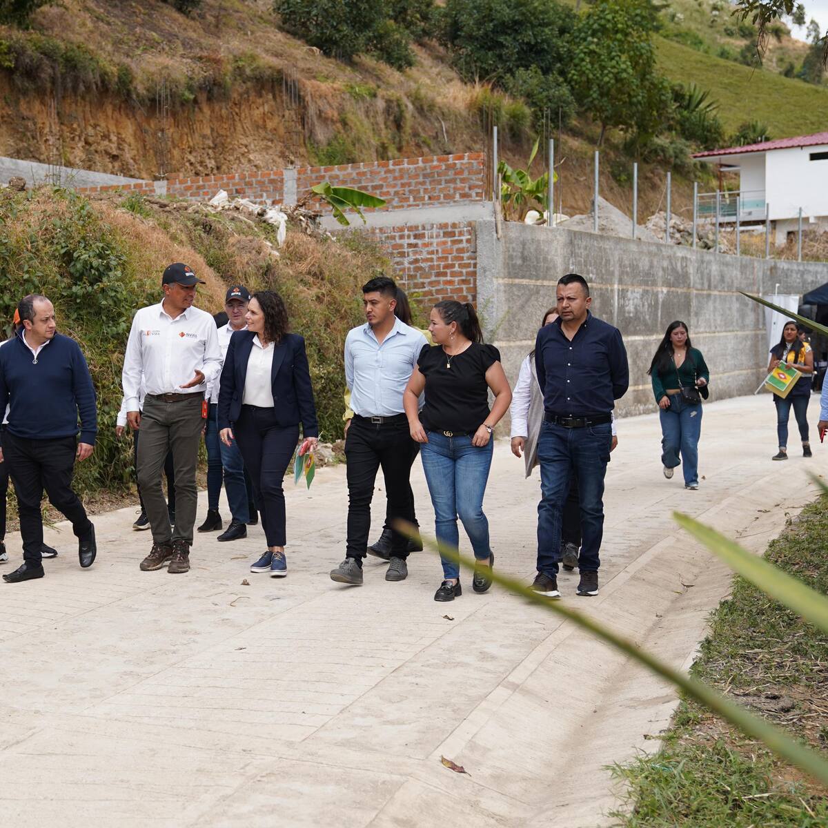 Mintransporte entrega 15 nuevas obras del programa Caminos Comunitarios en Nariño