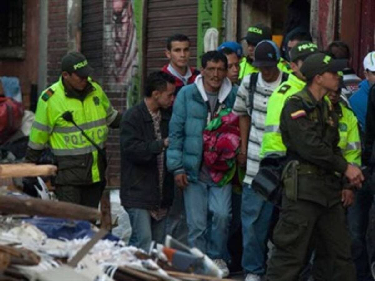 Mafias del Bronx ofrecen $20 millones por policía muerto: General Martínez