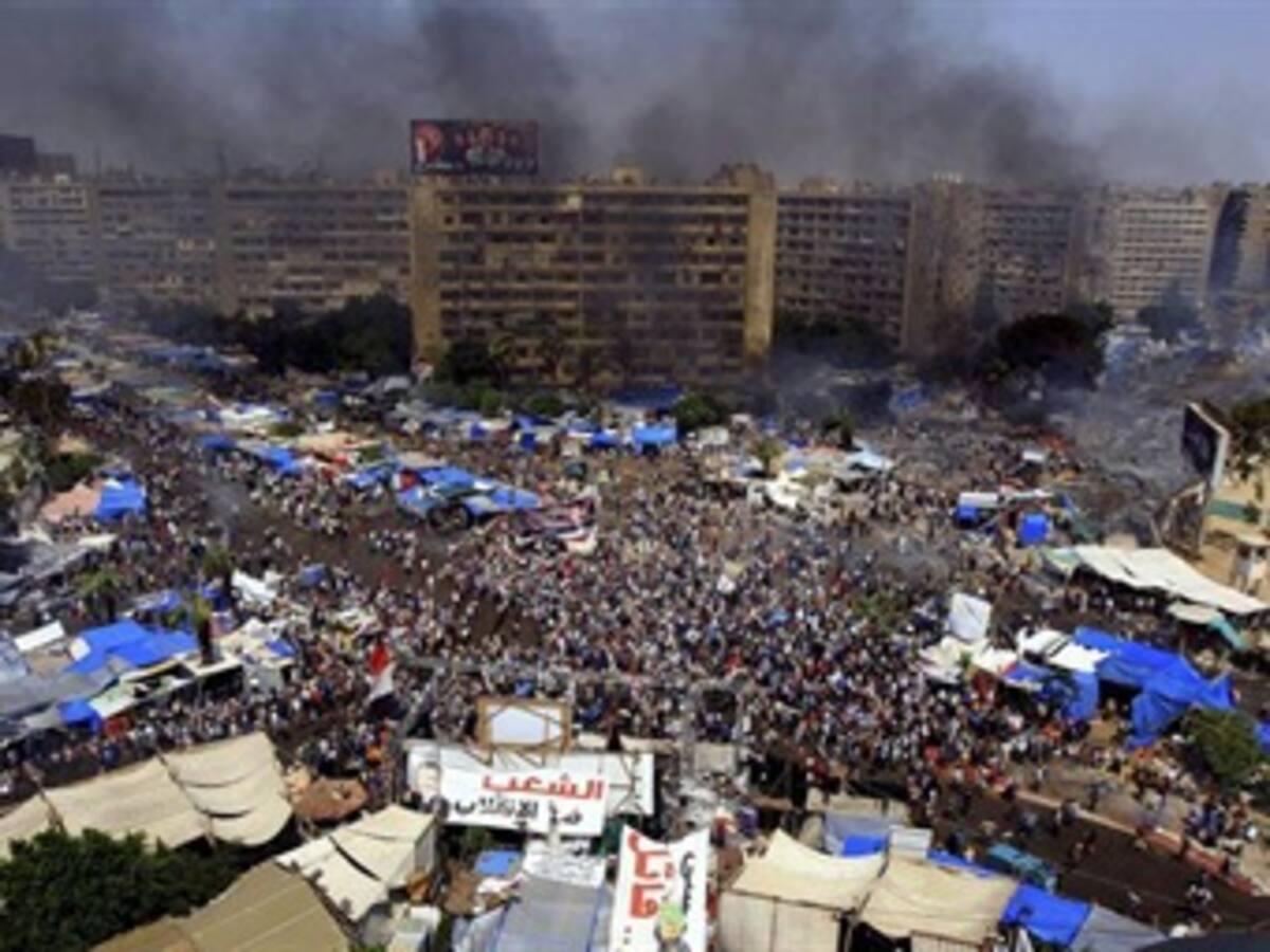 Egipto en estado de emergencia. Más de 150 muertos y 1.400 heridos