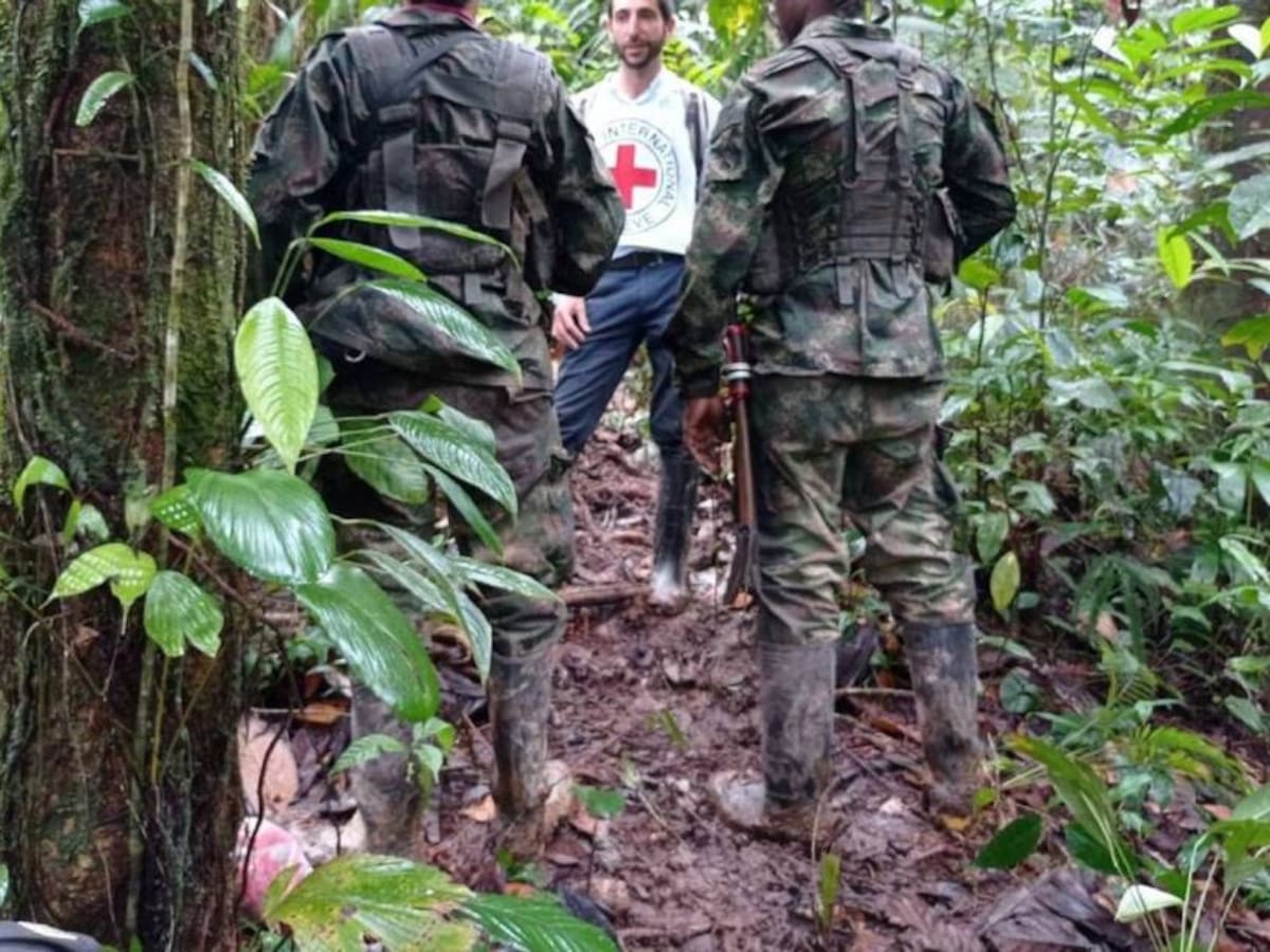 ELN envía prueba de supervivencia de militares secuestrados en Arauca