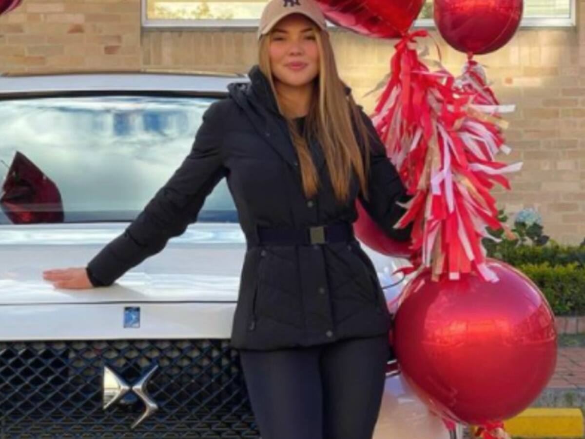 Dejó su carro en el taller y lo encontró en Fontanar ¡Con maletas de viaje!